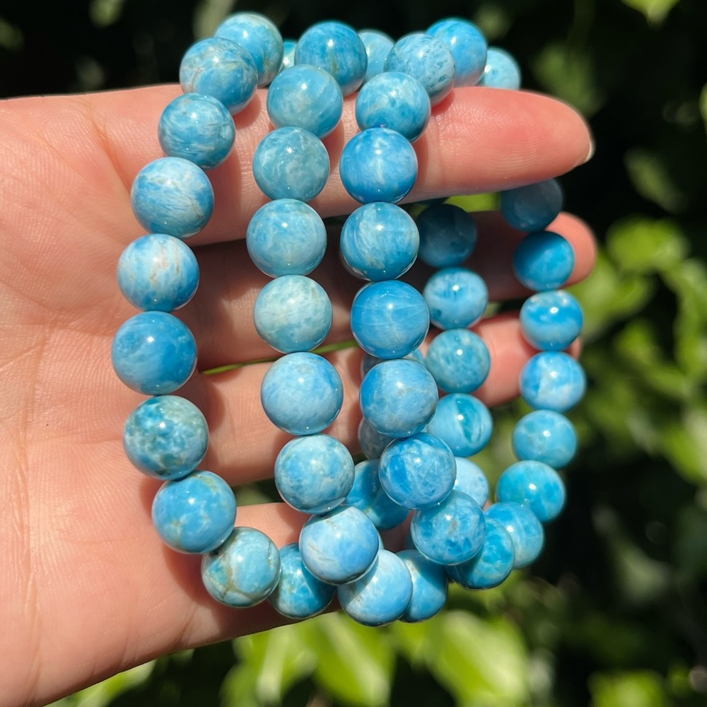 10mm light‎ blue stretchable apatite bracelet